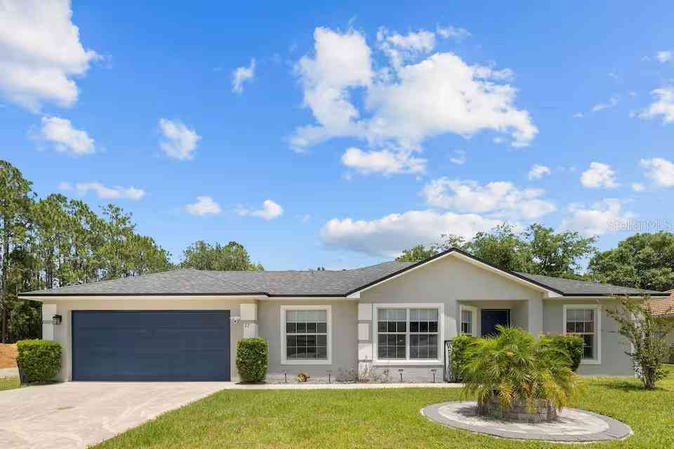 Homes For Sale - 27 Radium Lane<br/> Flagler County, PALM COAST, FL 32164
