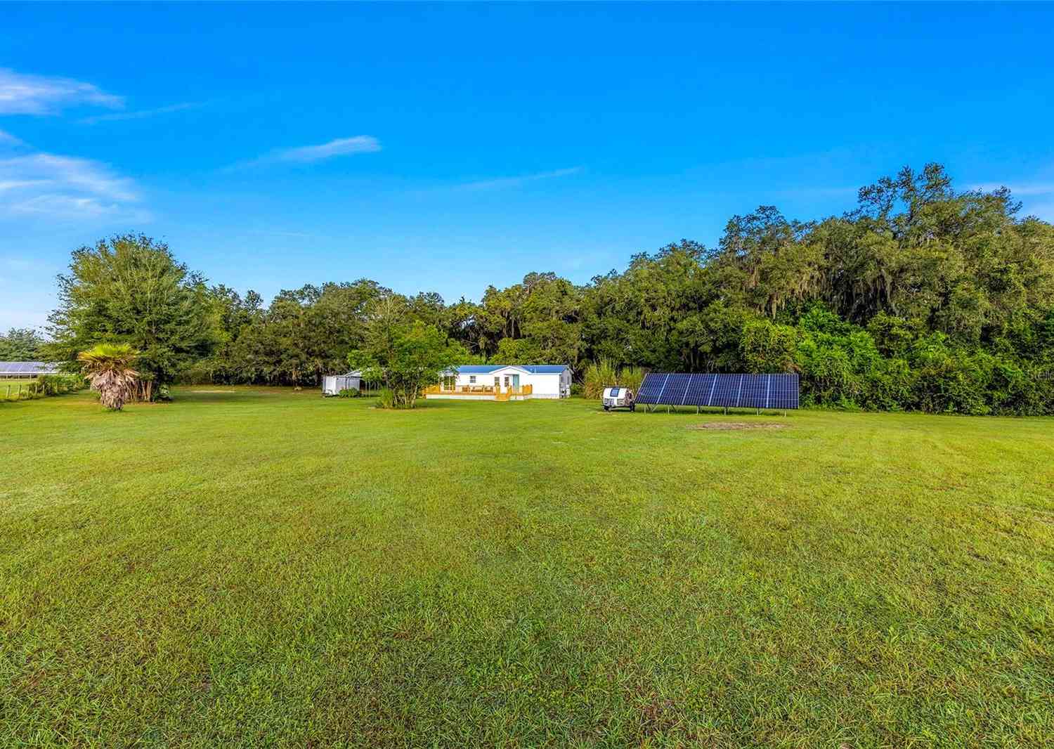 Mobile Home For Sale - 15530 SE 47th Avenue<br/> SUMMERFIELD, FL 34491