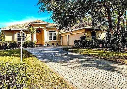 Homes For Sale - 1704 Amberwynd Circle<br/> PALMETTO, FL 34221