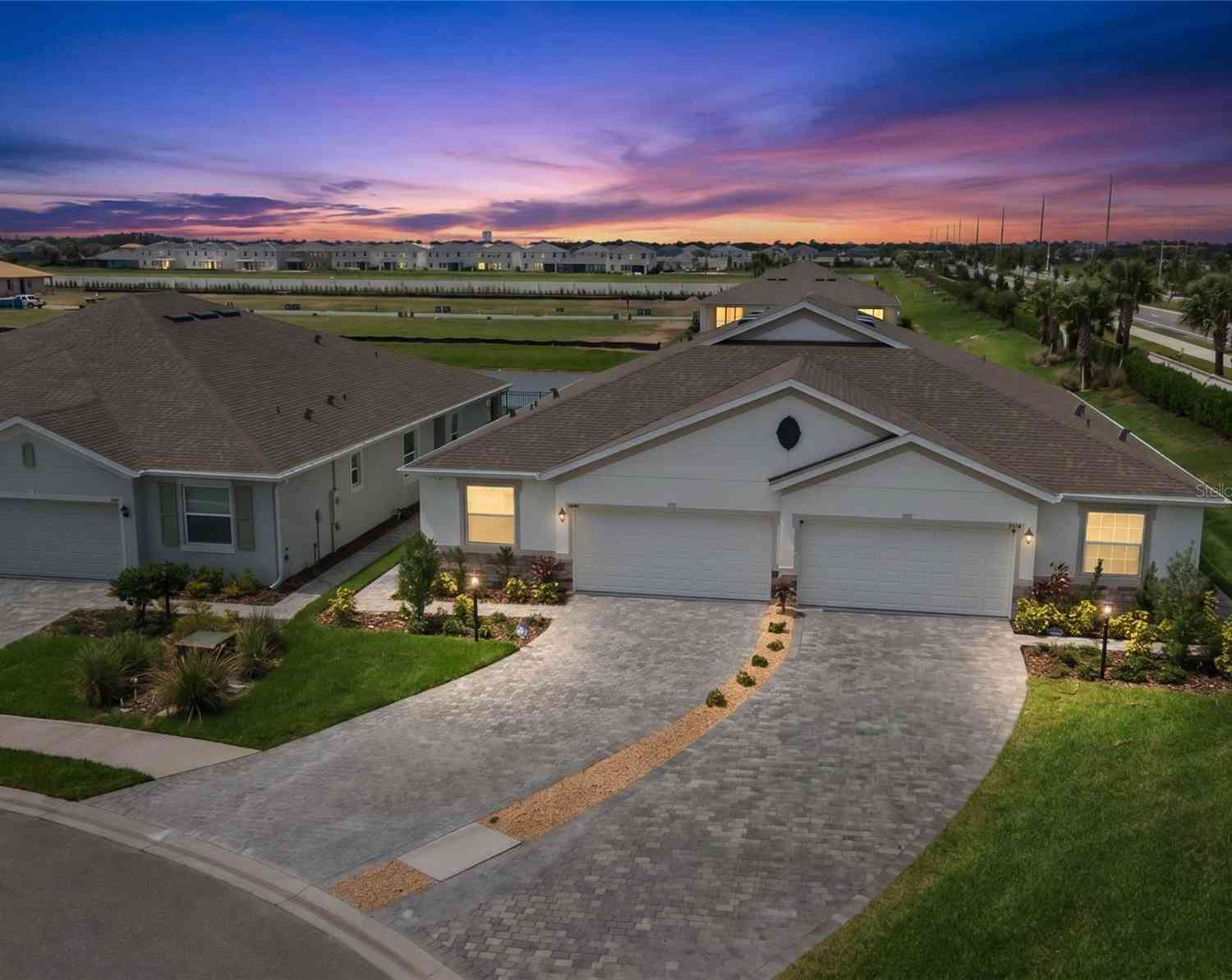Villa For Sale - 18145 Cropside Trail<br/> BRADENTON, FL 34211
