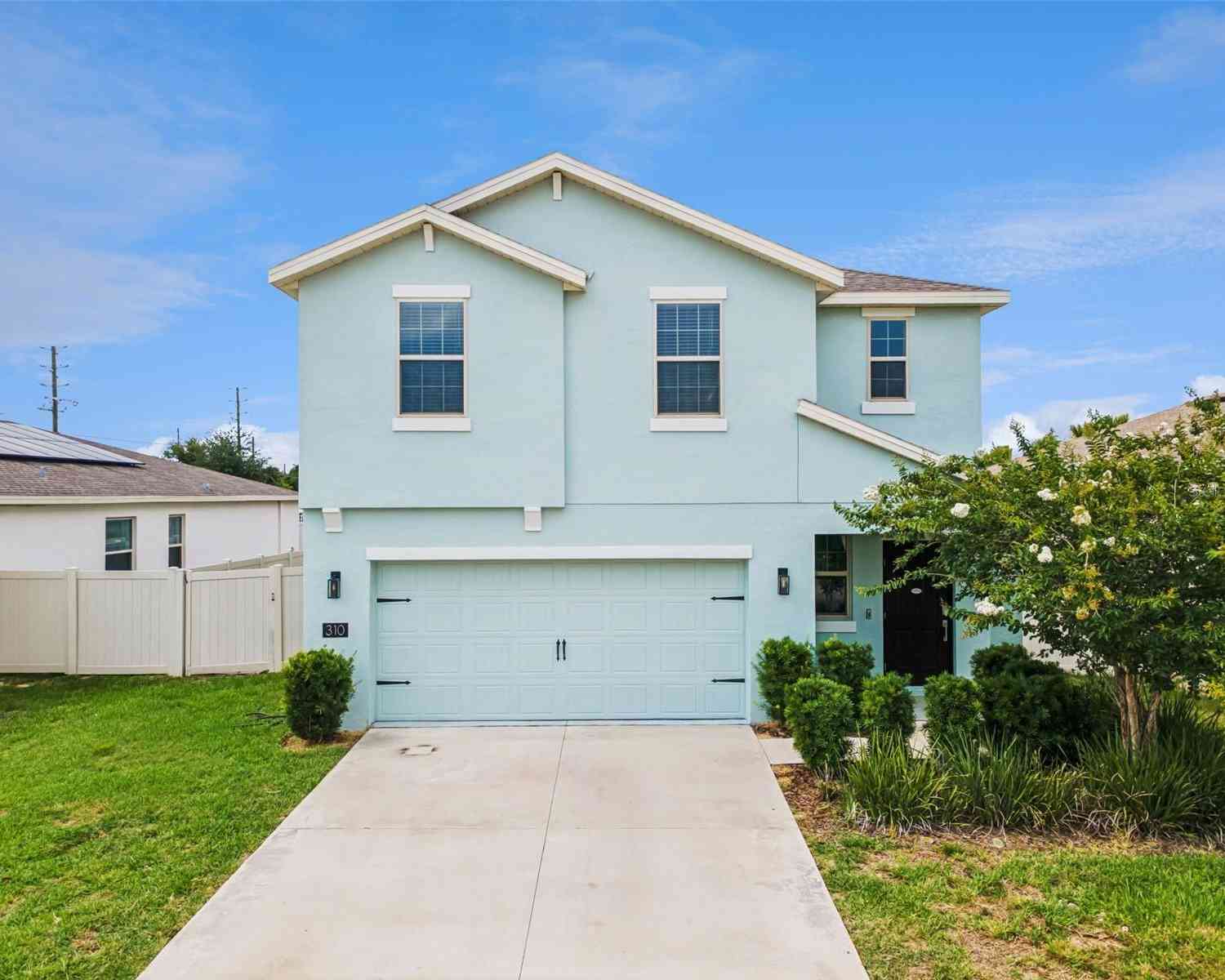 Homes For Sale - 310 Citrus Pointe Drive<br/> DAVENPORT, FL 33837
