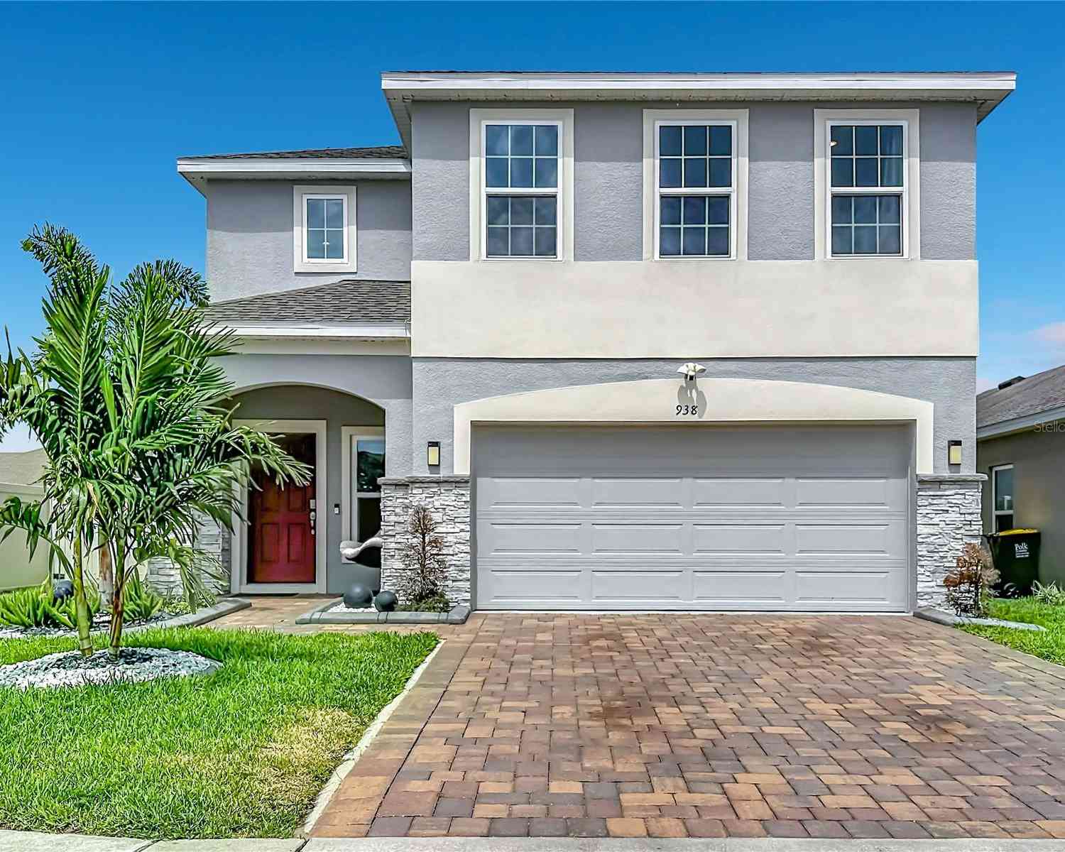 Homes For Sale - 938 Anna Place<br/> DAVENPORT, FL 33837