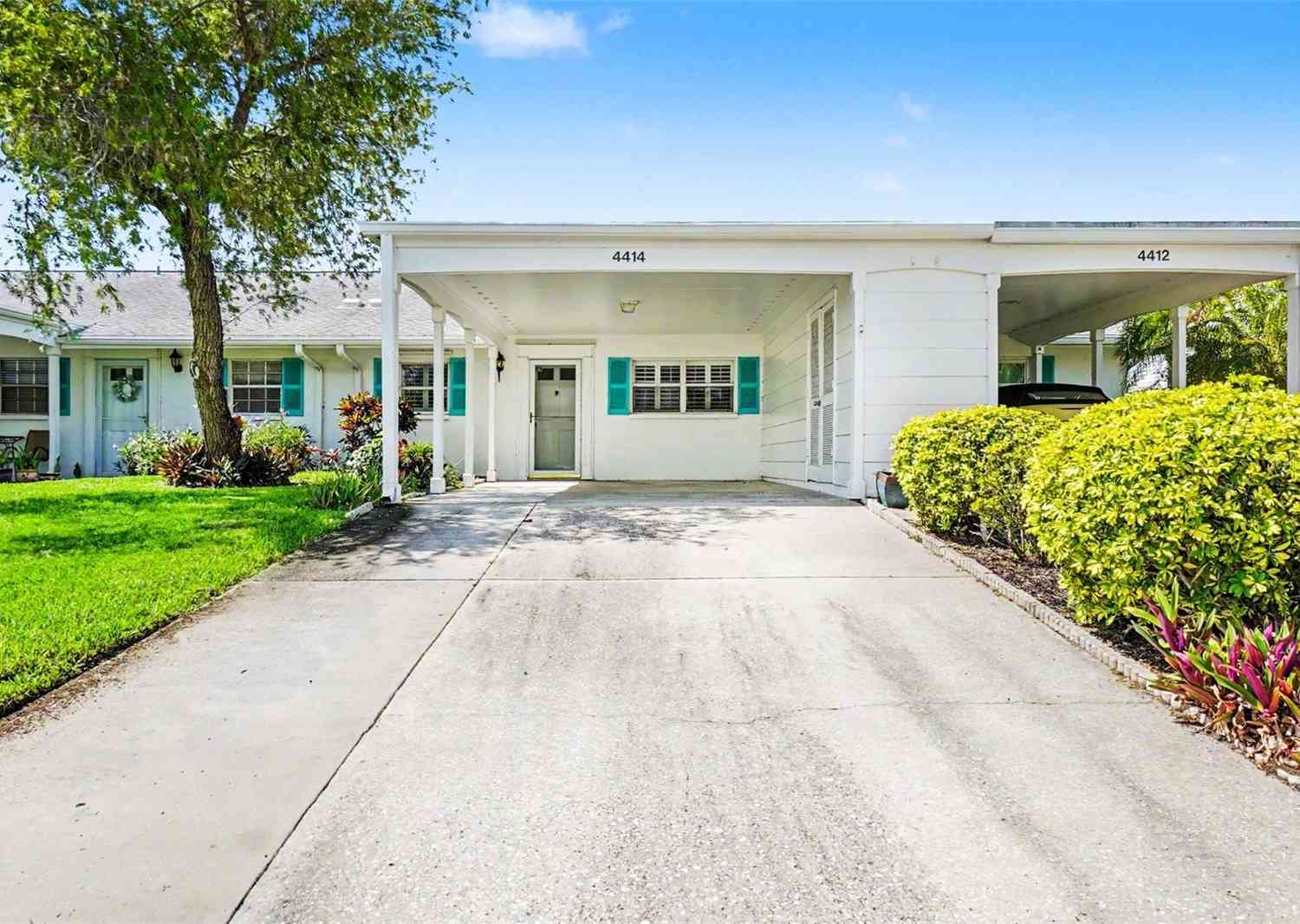 Condo For Sale - 4414 Mount Vernon Drive<br/> BRADENTON, FL 34210
