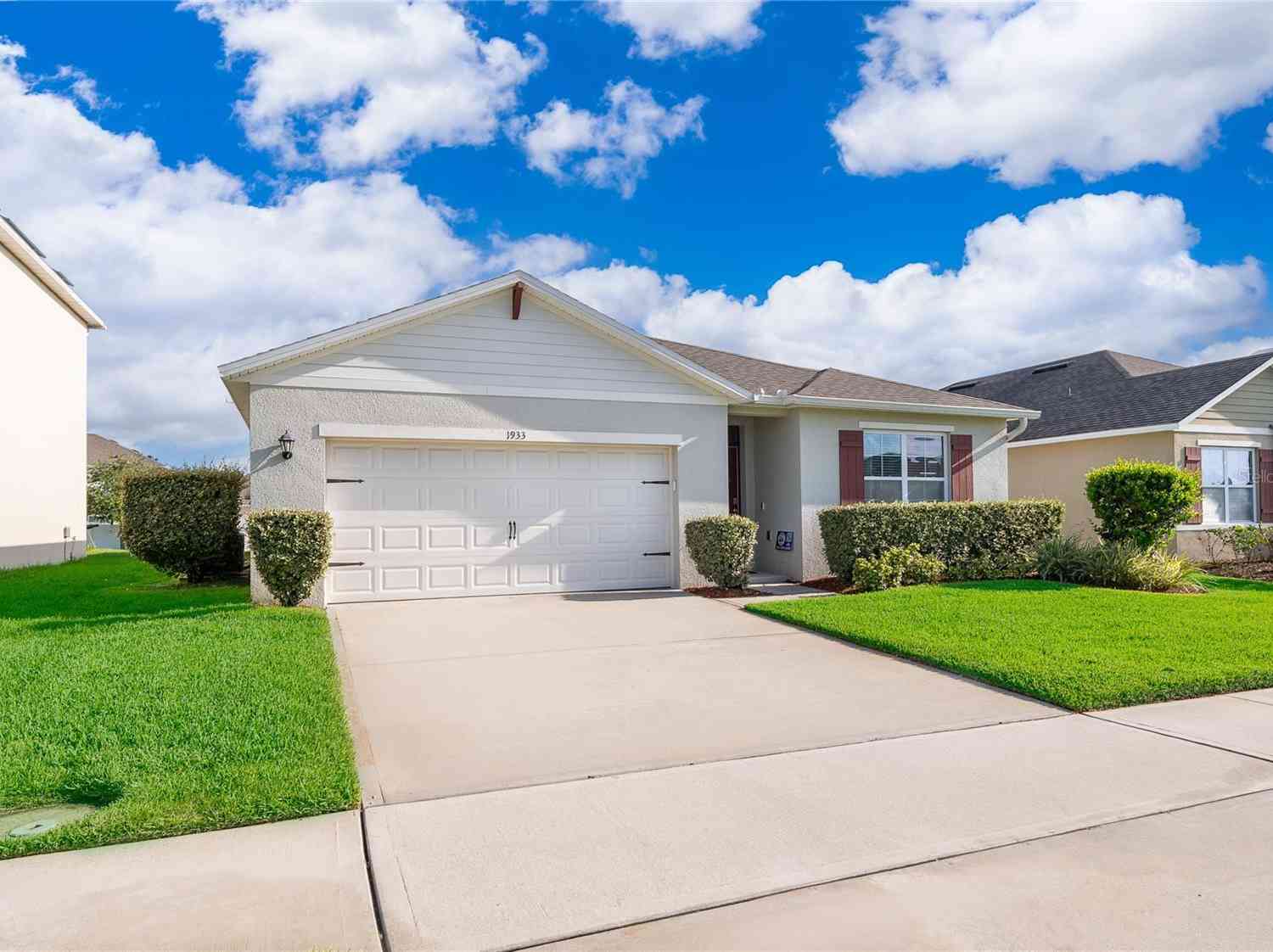Homes For Sale - 1933 Bellknoll Lane<br/> Osceola County, KISSIMMEE, FL 34744