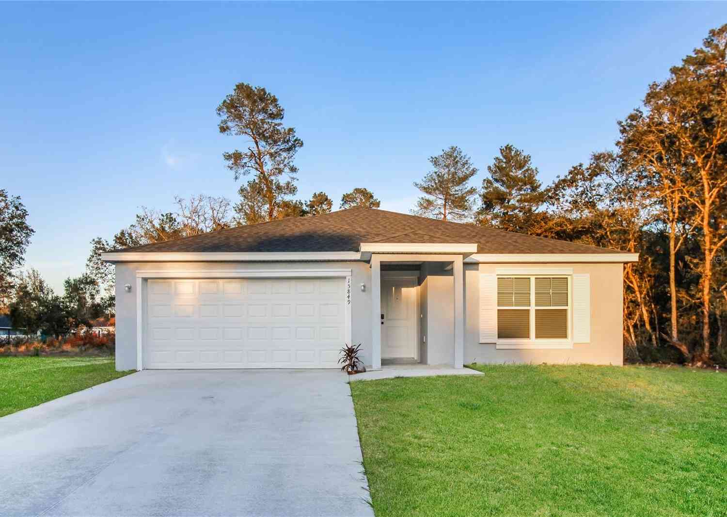 Homes For Sale - 63 Redwood Road<br/> OCALA, FL 34476