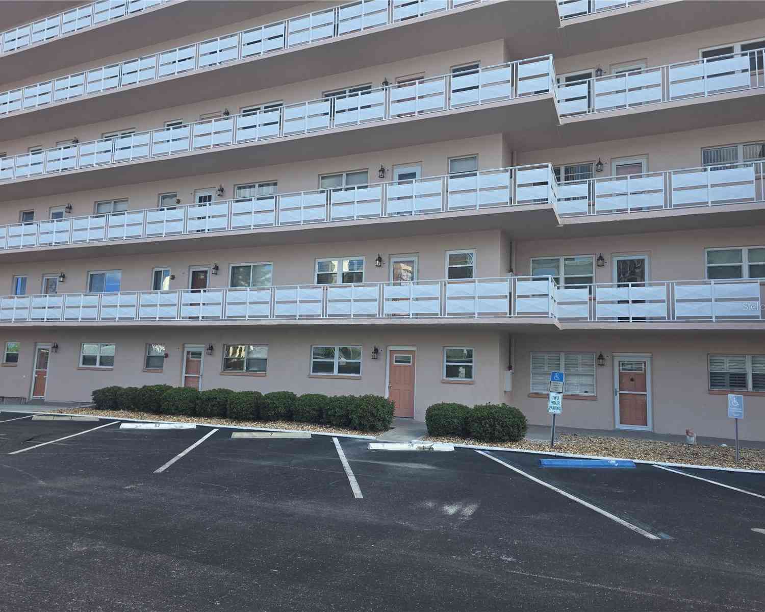 Condo For Sale - 6025 Shore Boulevard #105<br/> GULFPORT, FL 33707
