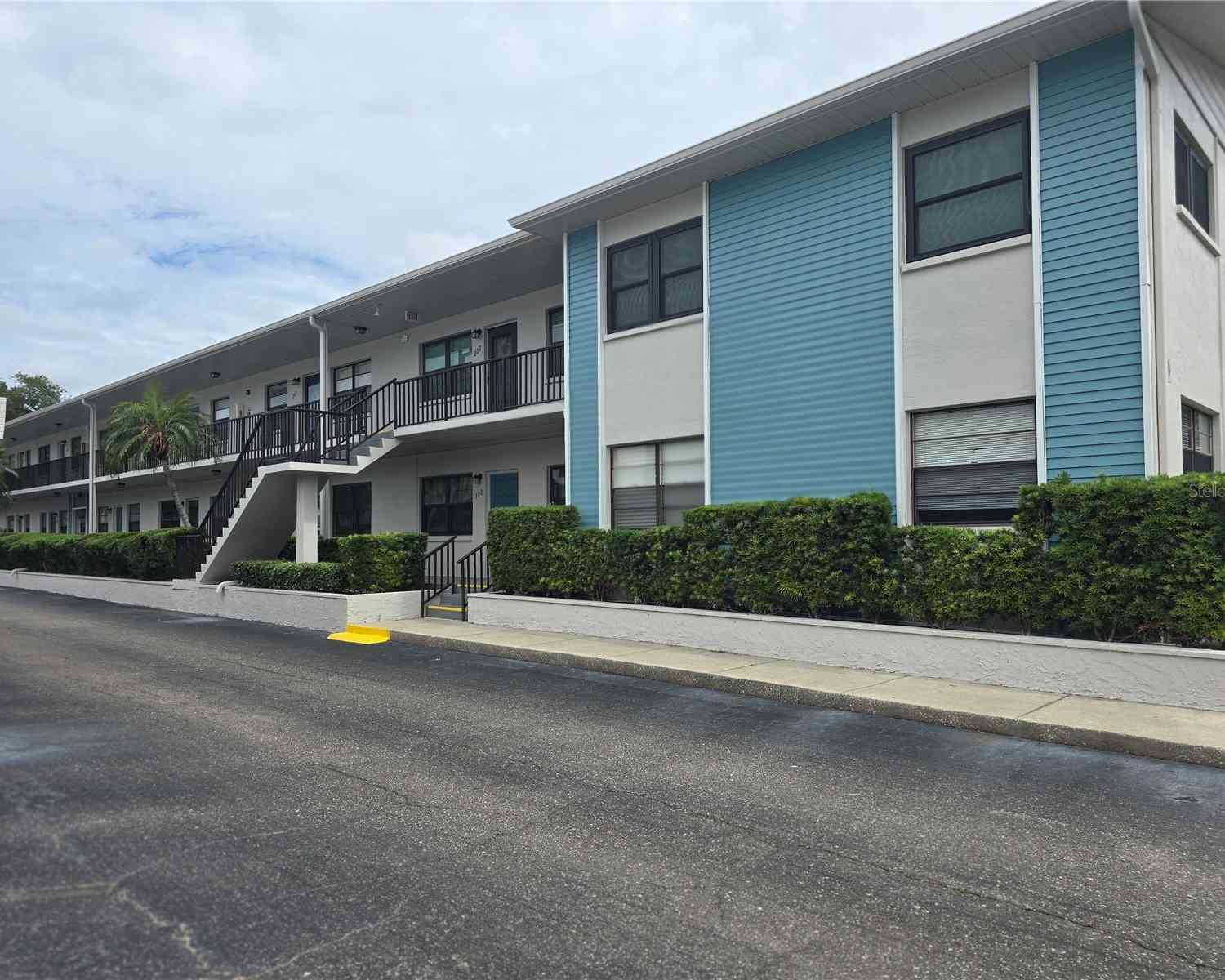 Condo For Sale - 5967 Terrace Park Drive #103<br/> Saint Petersburg, FL 33709