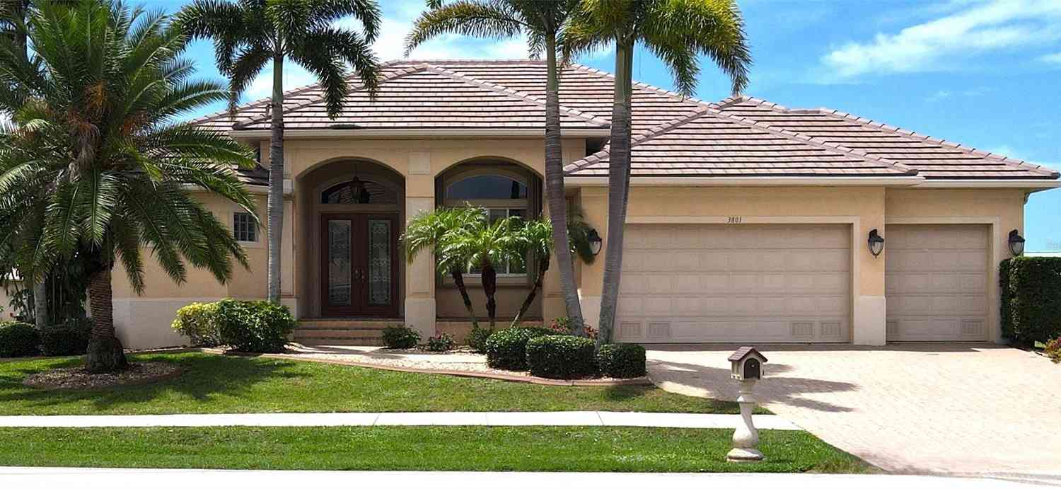 Homes For Sale - 3801 Bal Harbor Boulevard<br/> PUNTA GORDA, FL 33950