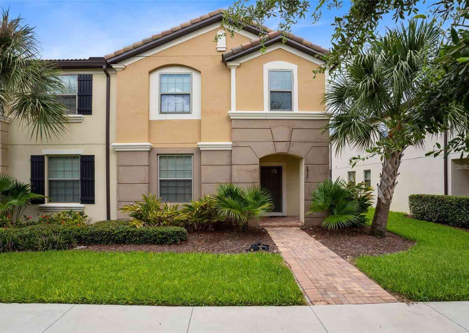 Townhouse For Sale - 8932 Adriatico Lane<br/> Osceola County, KISSIMMEE, FL 34747