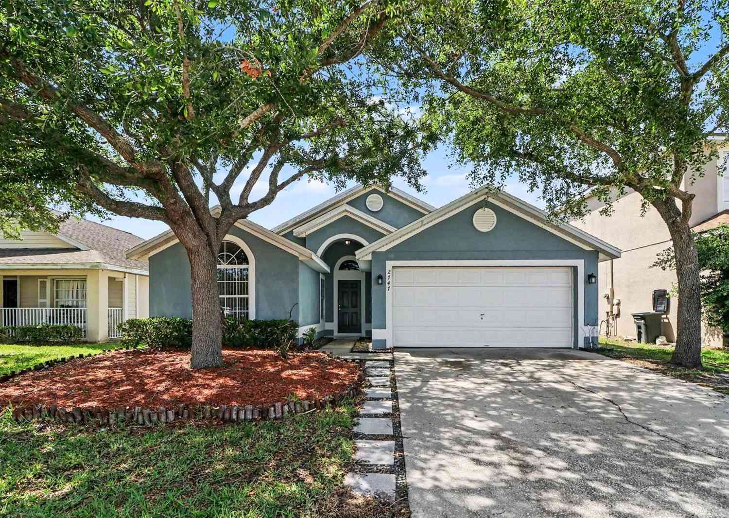 Homes For Sale - 2747 Callaway Lane<br/> KISSIMMEE, FL 34744