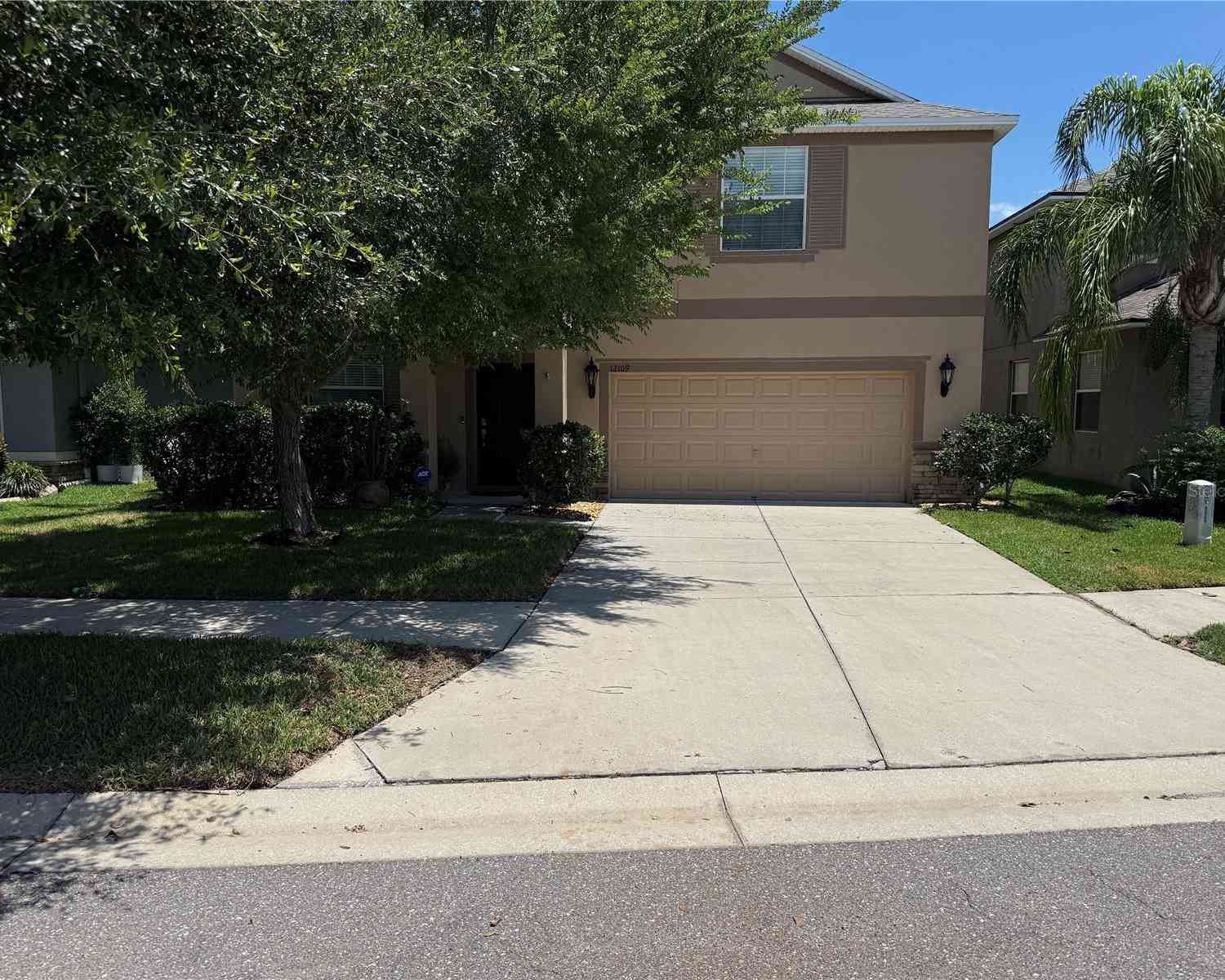 Homes For Sale - 12109 Echo Basin Cove<br/> RIVERVIEW, FL 33579