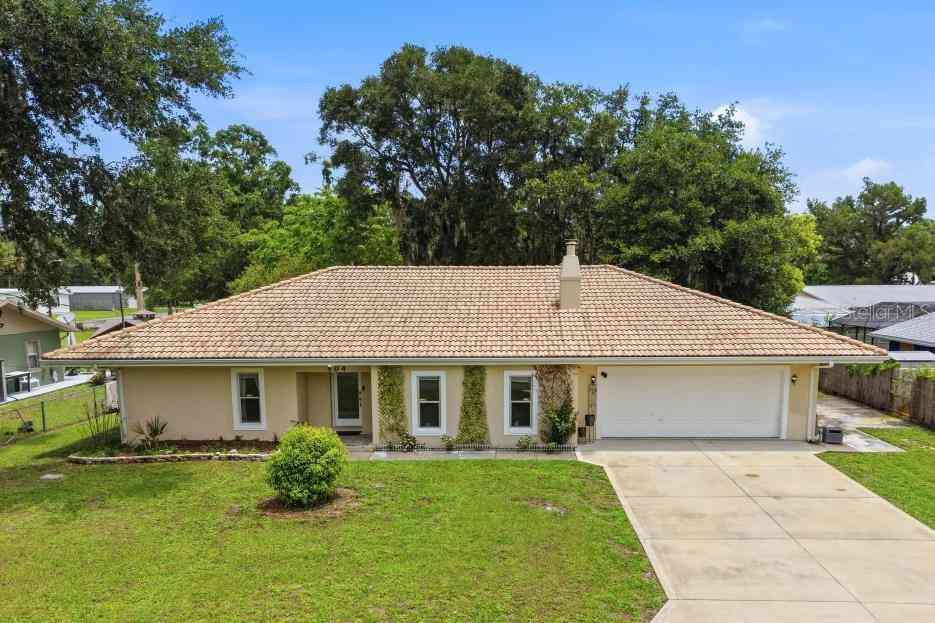 Homes For Sale - 504 N Cherry Street<br/> Flagler County, BUNNELL, FL 32110