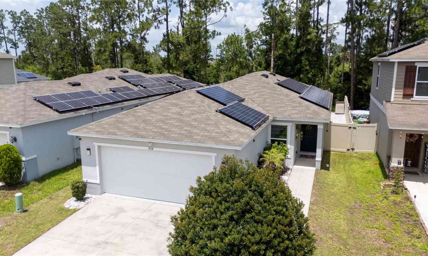 Homes For Sale - 434 Preserve Pointe Boulevard<br/> DAVENPORT, FL 33837
