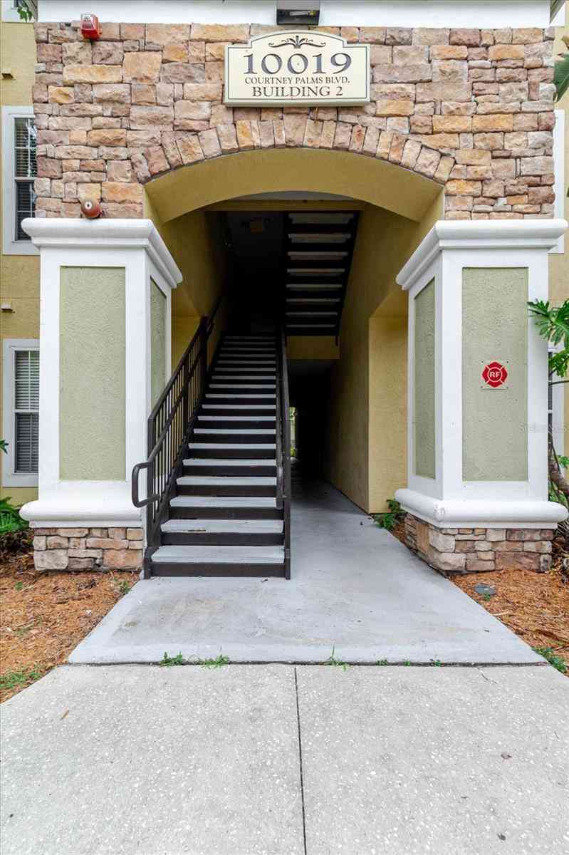 Condo For Sale - 10019 Courtney Palms Boulevard #101<br/> Hillsborough County County, Tampa, FL 33619