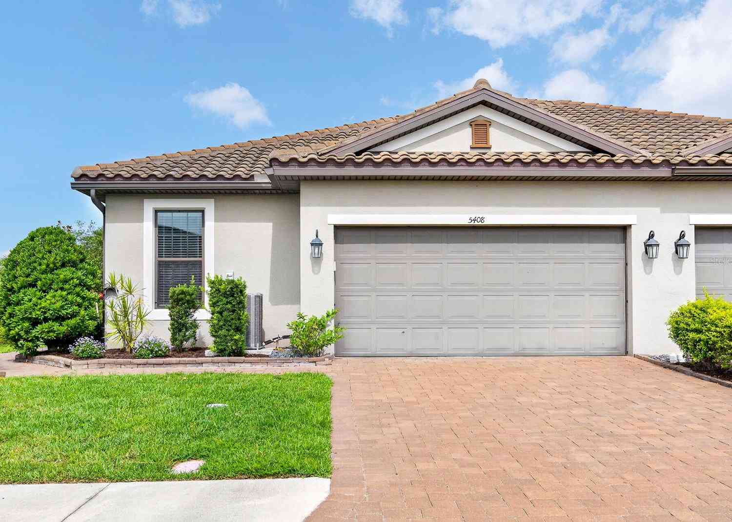 Villa For Sale - 5408 Taliaferro Court<br/> PALMETTO, FL 34221