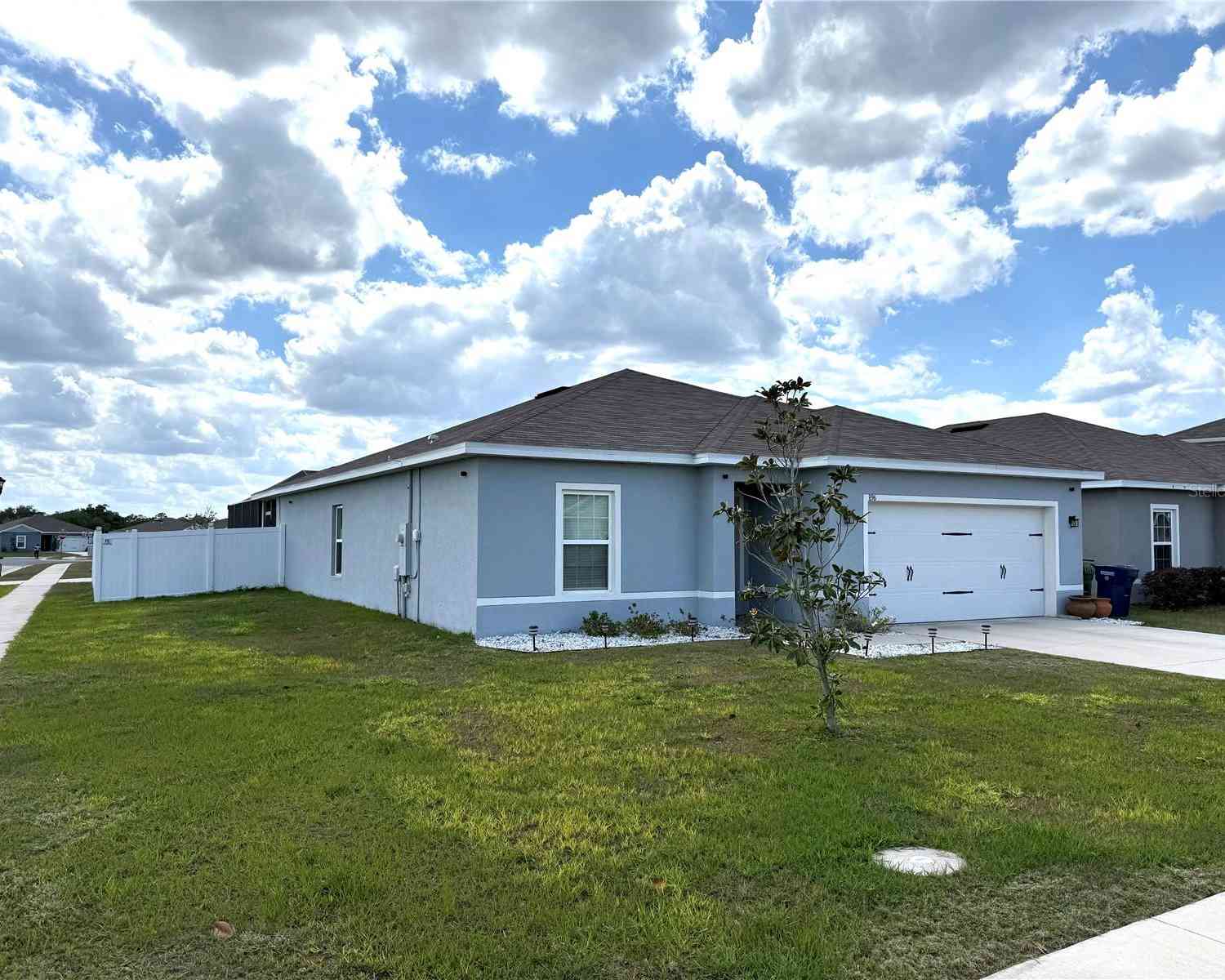 Homes For Sale - 896 Eagle Rock Terrace<br/> WINTER HAVEN, FL 33880