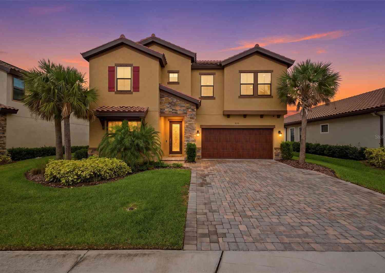 Homes For Sale - 8310 Carrhill Place<br/> PARRISH, FL 34219