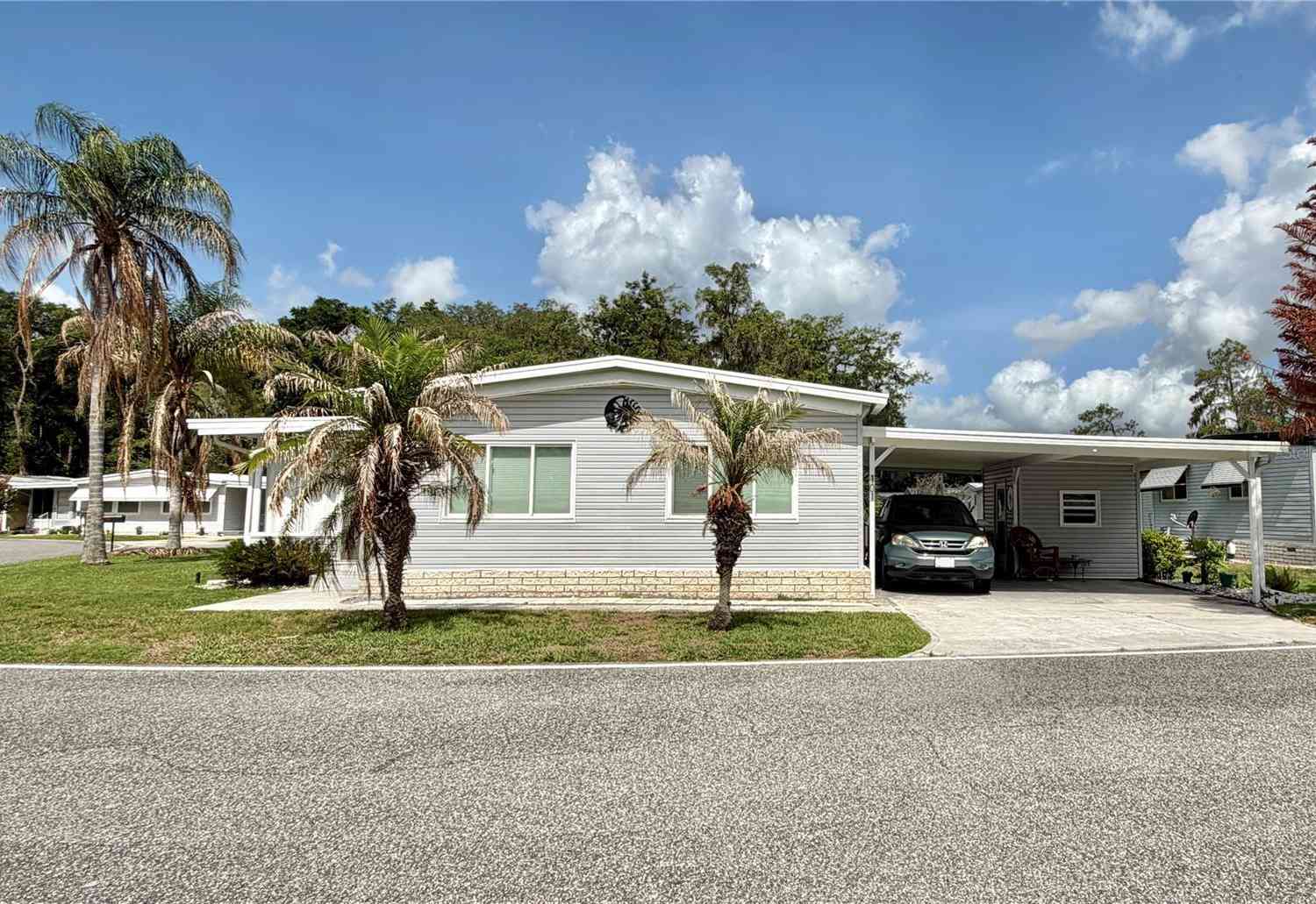 Mobile Home For Sale - 101 Tamarisk Way<br/> Lake County, LEESBURG, FL 34748