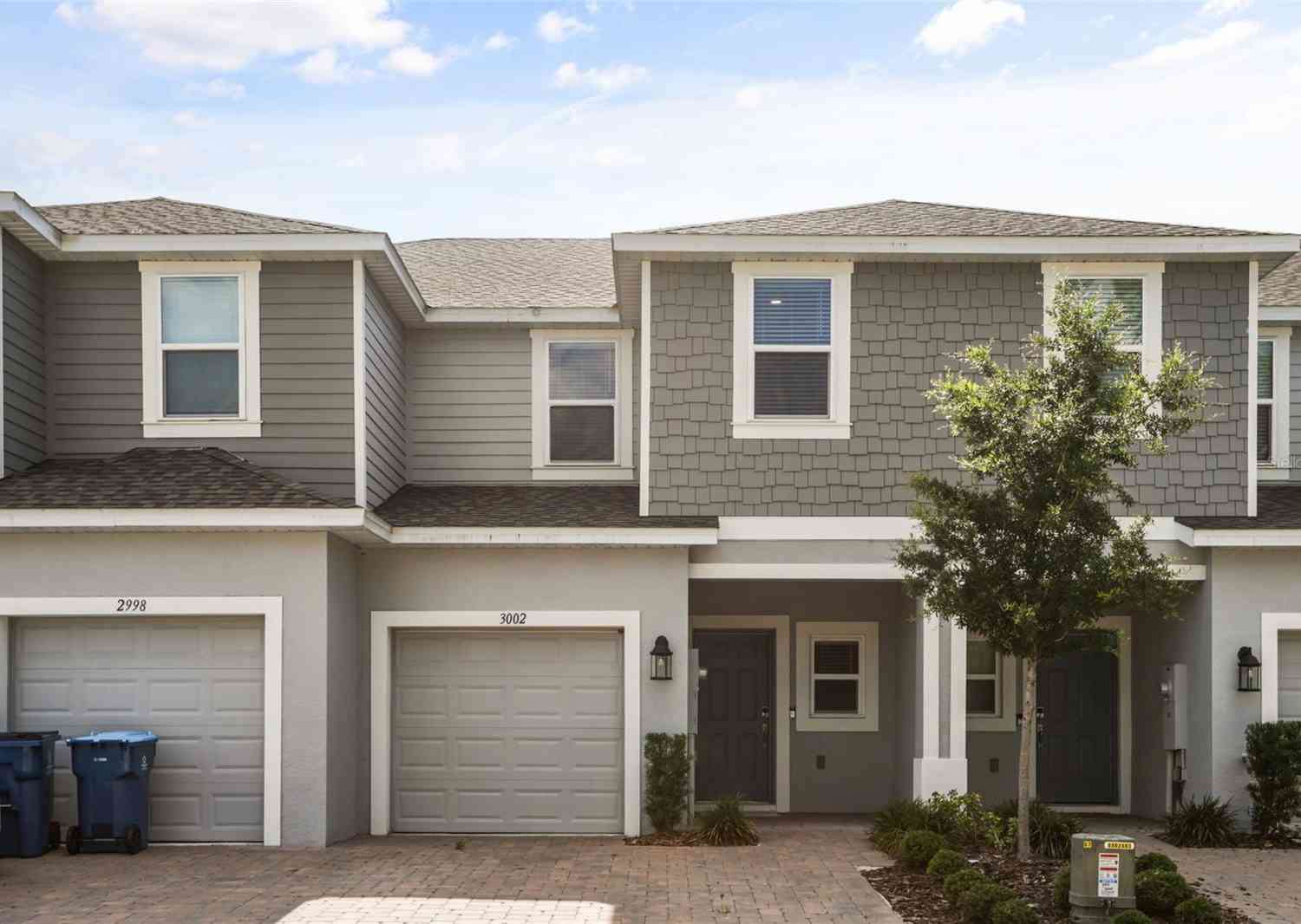 Townhouse For Sale - 3002 Canary Avenue<br/> DAVENPORT, FL 33837