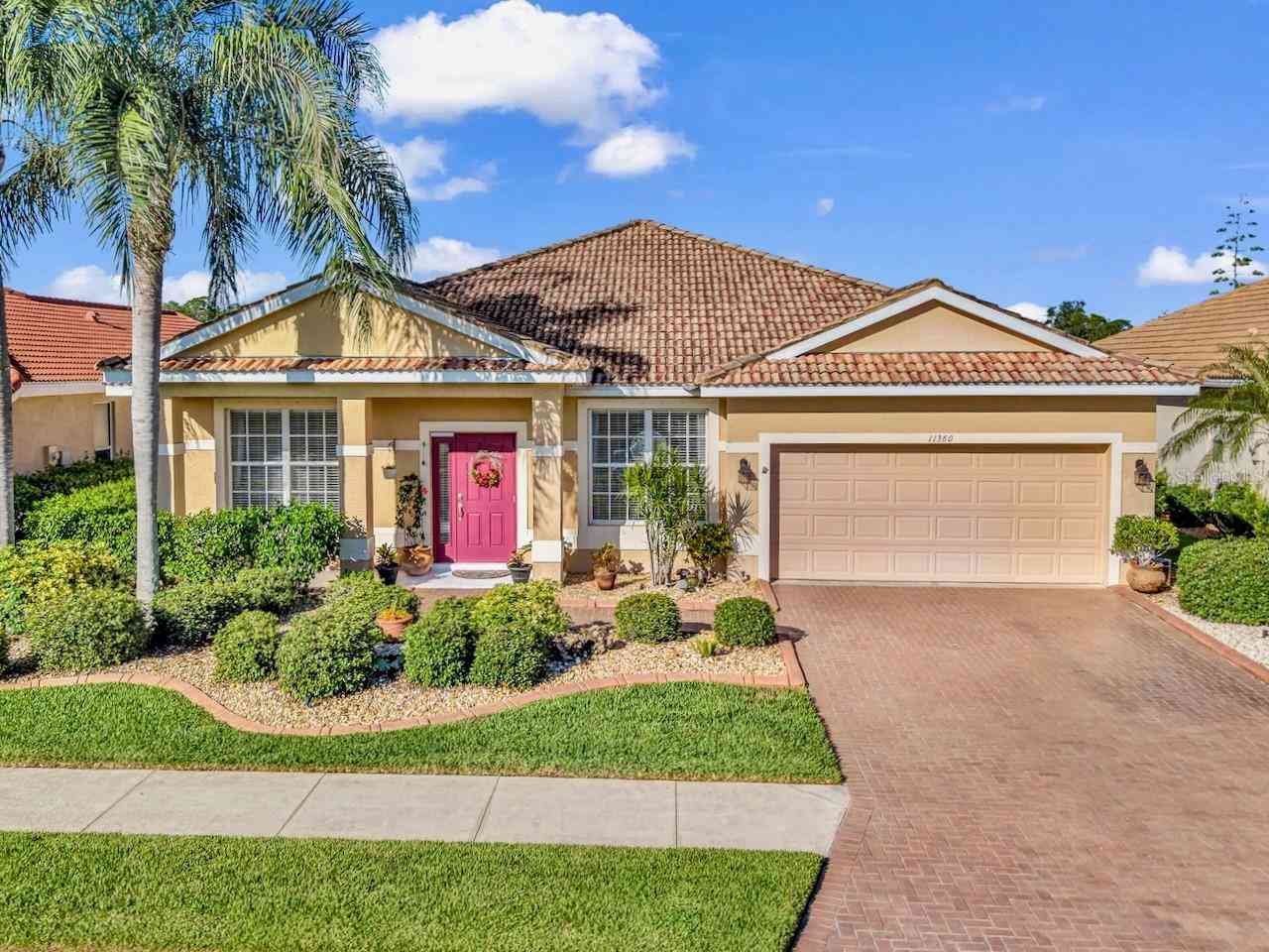 Homes For Sale - 11360 Dancing River Drive<br/> VENICE, FL 34292