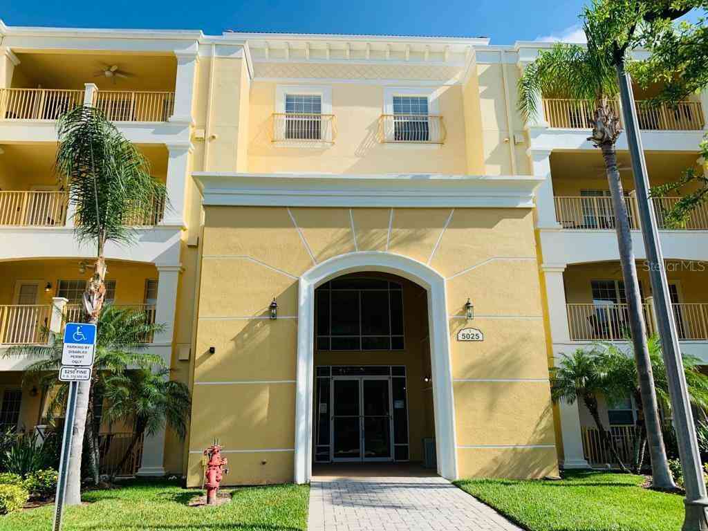 Condo For Sale - 5025 Shoreway Loop #30803<br/> ORLANDO, FL 32819