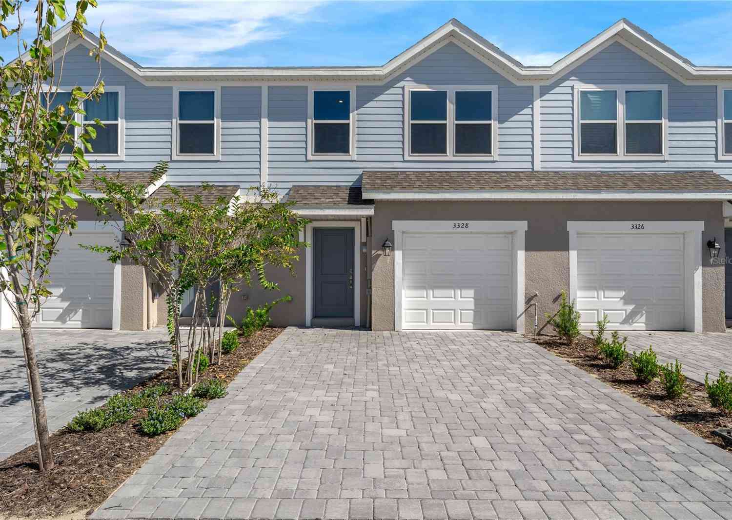 Townhouse For Sale - 1928 Fan Palm Drive<br/> DAVENPORT, FL 33897