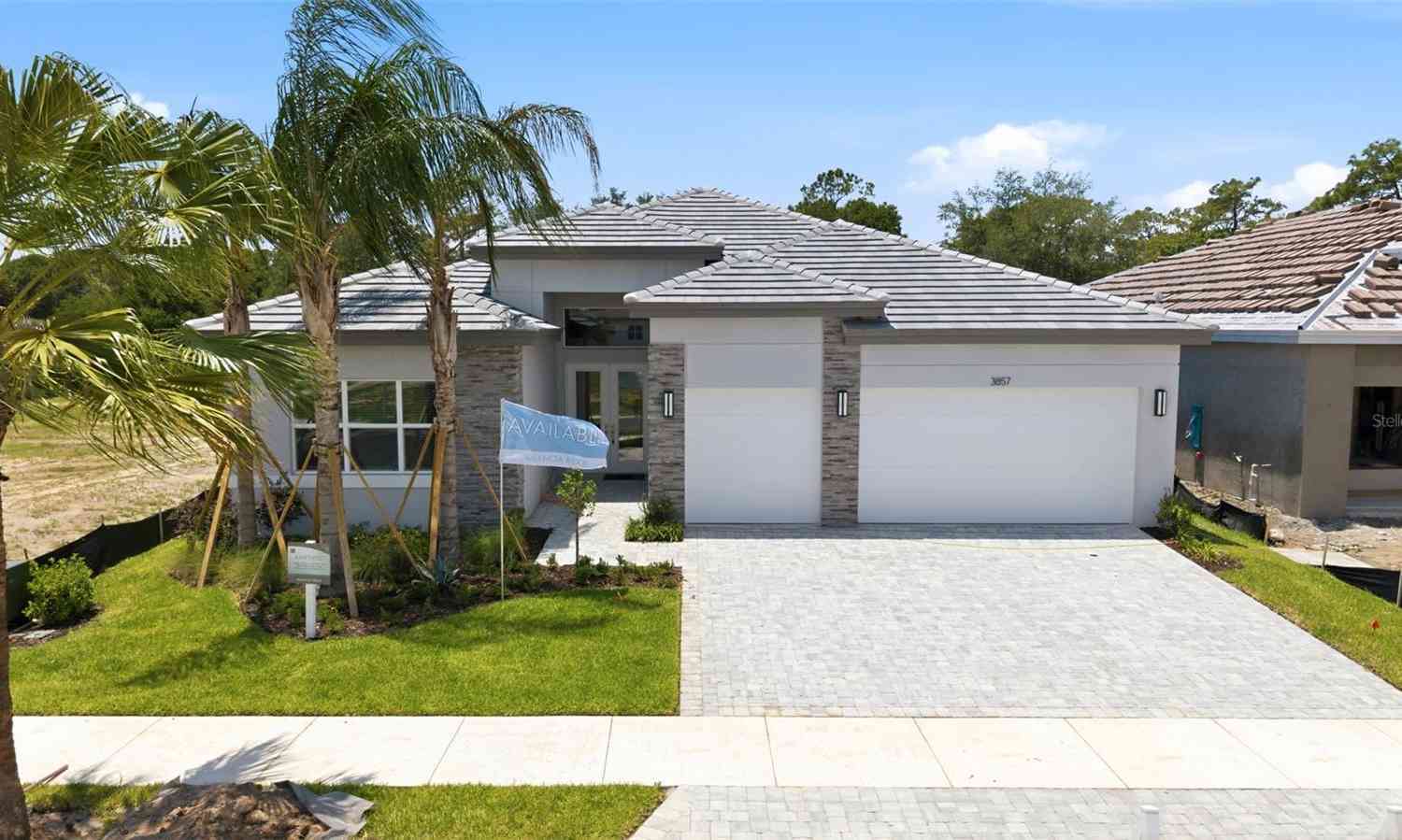 Homes For Sale - 3857 Cabernet Terrace<br/> Wesley Chapel, FL 33543
