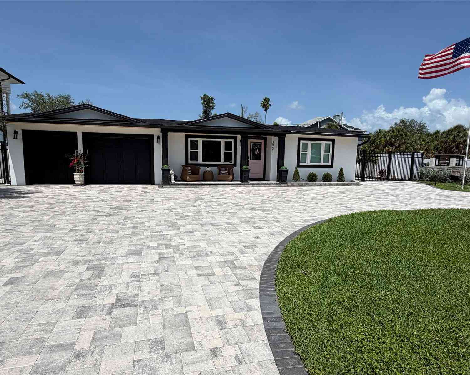 Homes For Sale - 3921 Belle Vista Drive<br/> Pinellas County, Saint Petersburg Beach, FL 33706