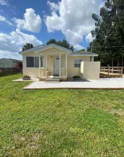 Homes For Sale - 26022 Glasgow Avenue<br/> PUNTA GORDA, FL 33950