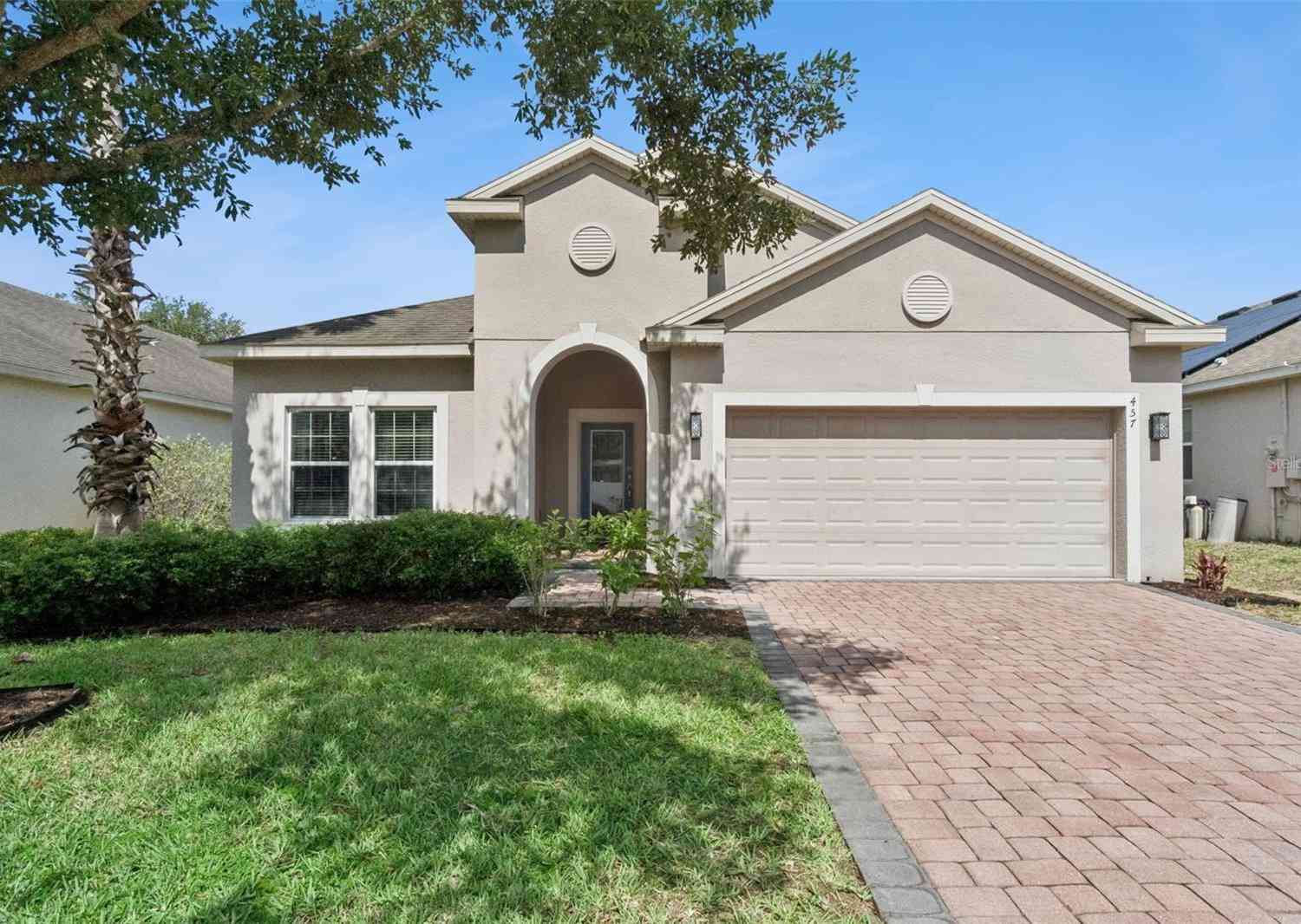 Homes For Sale - 457 Bridgeford Crossing Boulevard<br/> DAVENPORT, FL 33837
