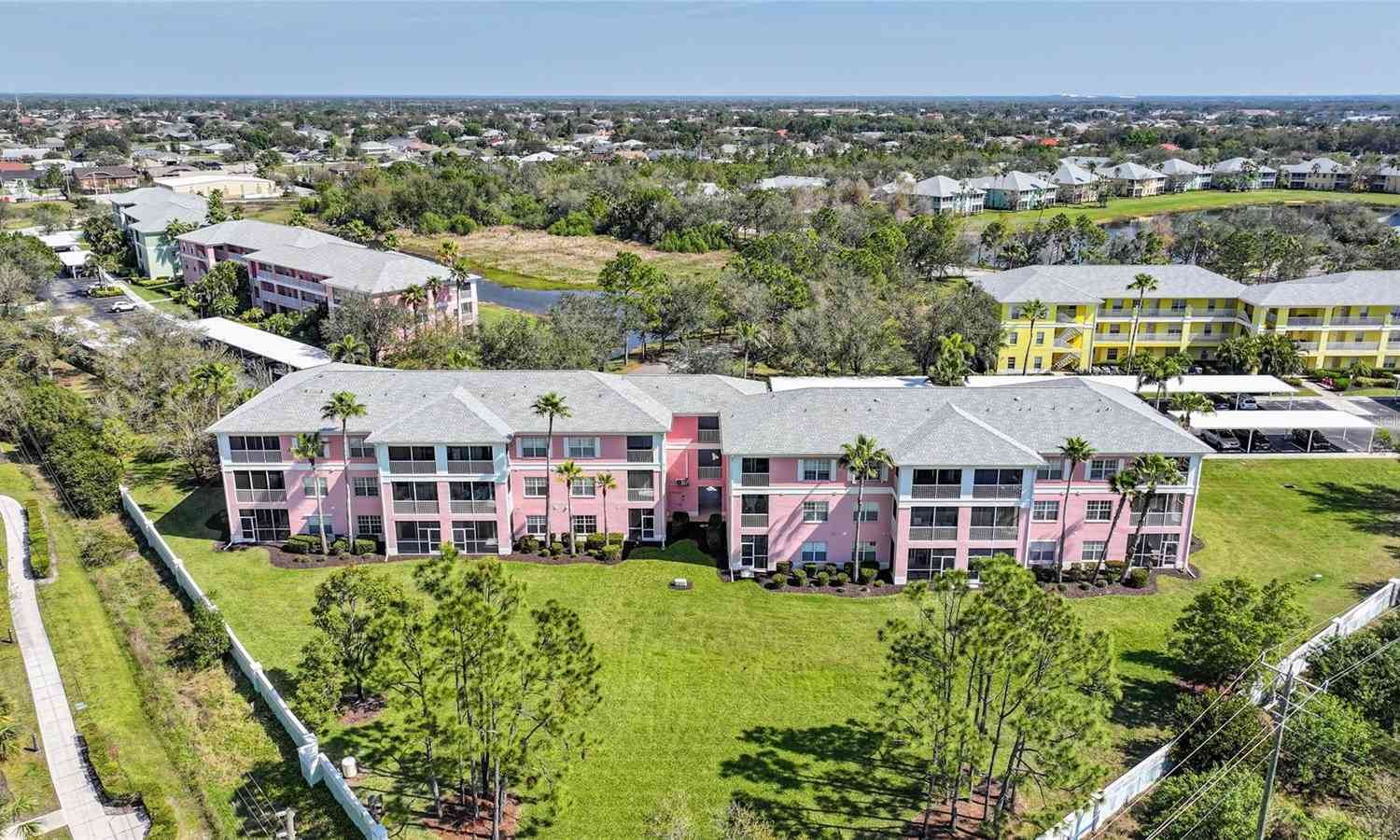 Condo For Sale - 2061 Willow Hammock Circle #105<br/> PUNTA GORDA, FL 33983