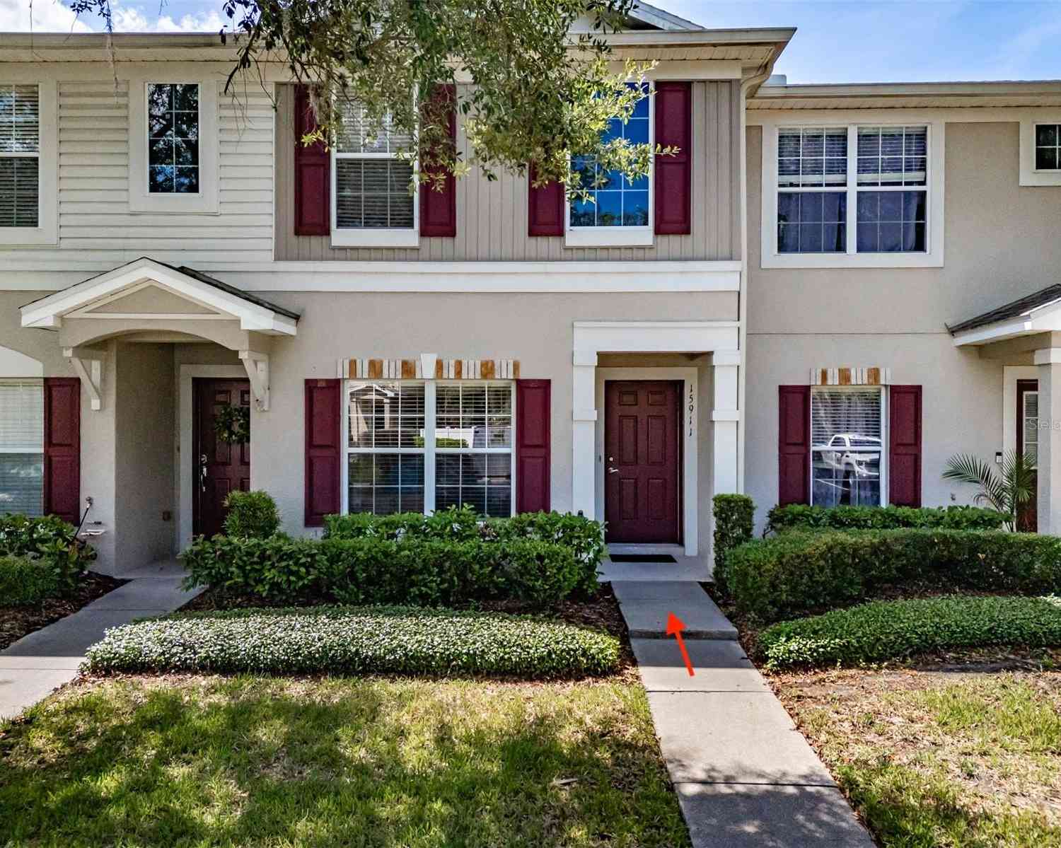 Townhouse For Sale - 15911 Fishhawk View Drive<br/> Hillsborough County County, LITHIA, FL 33547