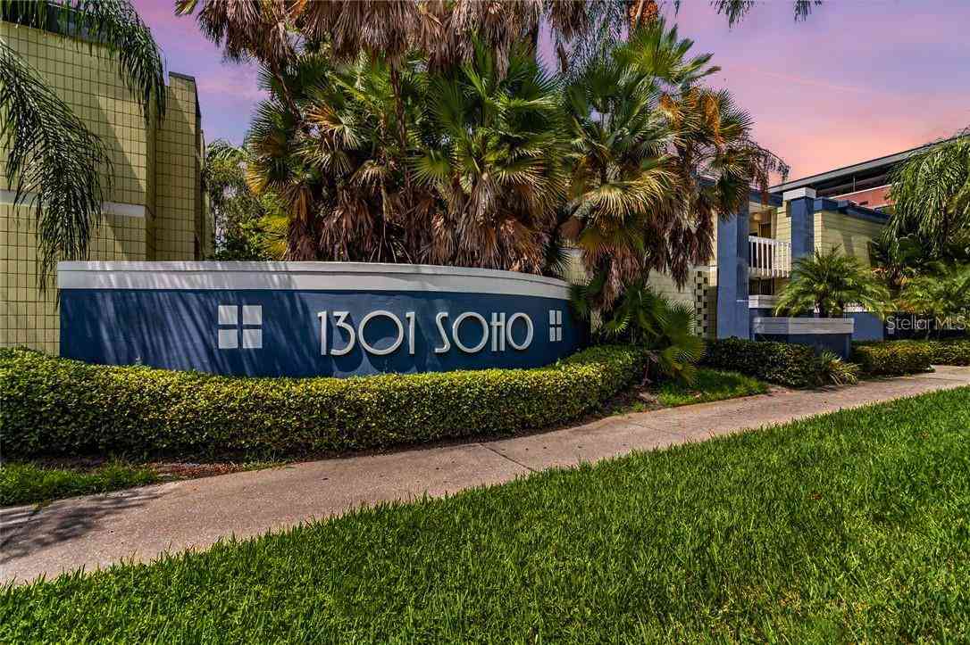 Condo For Sale - 1301 S Howard Avenue #C-1<br/> Tampa, FL 33606