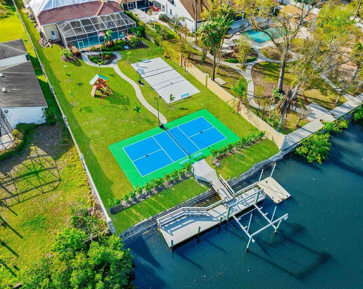 Homes For Sale - 4915 Troydale Road<br/> Hillsborough County County, Tampa, FL 33615