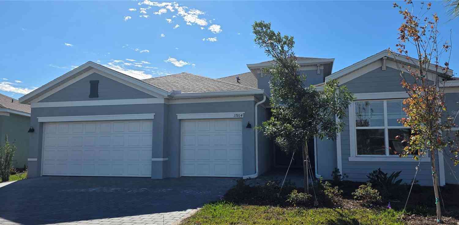 Homes For Sale - 18371 Legacy Preserve Drive<br/> PARRISH, FL 34219
