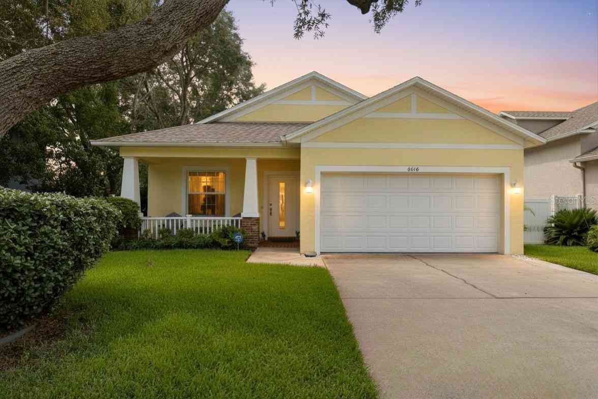 Homes For Sale - 6816 S Court Drive<br/> Tampa, FL 33611