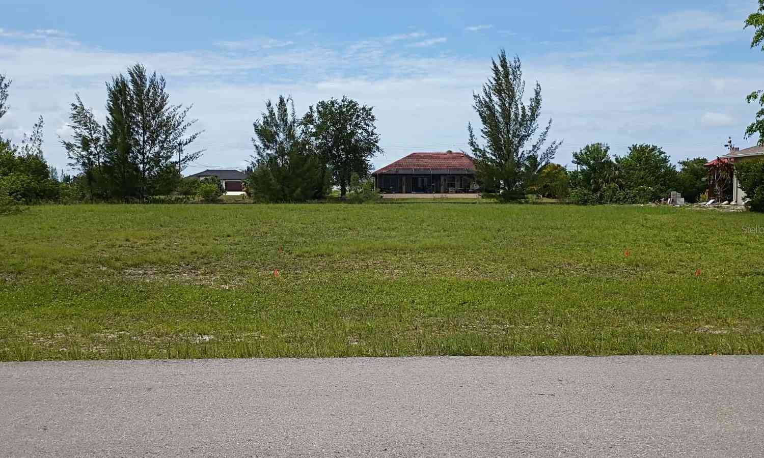 Vacant Land For Sale - 2918 NW 14th Terrace<br/> Lee County, CAPE CORAL, FL 33993