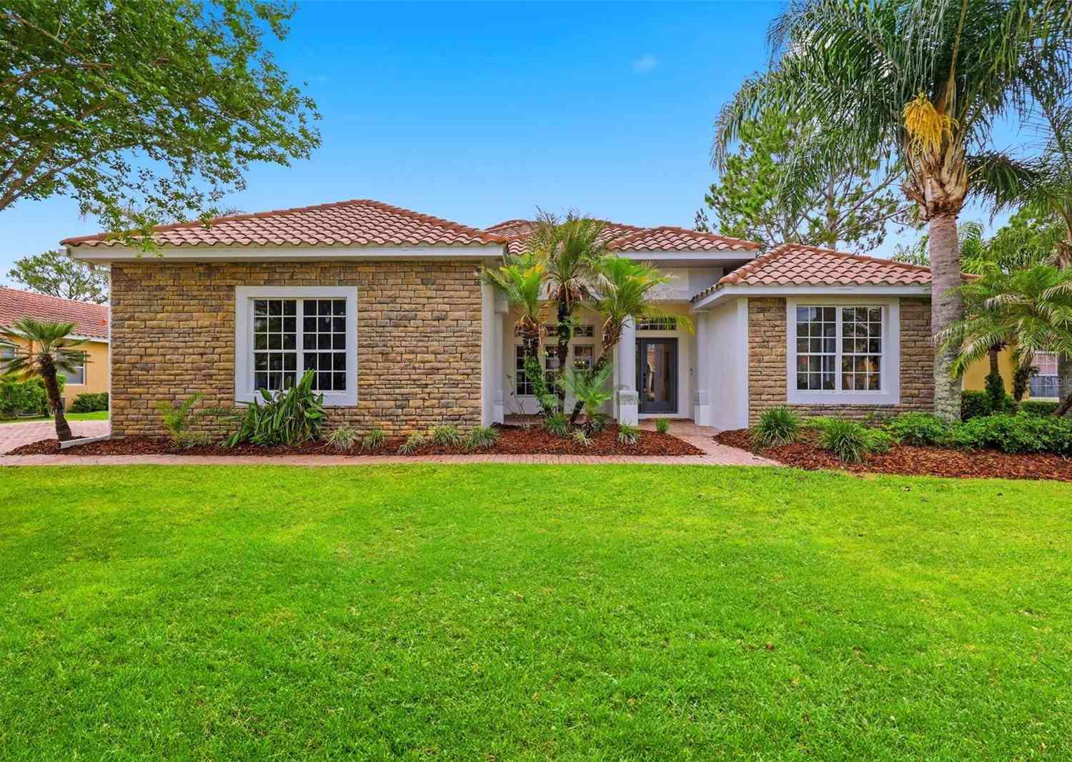 Homes For Sale - 10534 Bermuda Isle Drive<br/> Hillsborough County County, Tampa, FL 33647