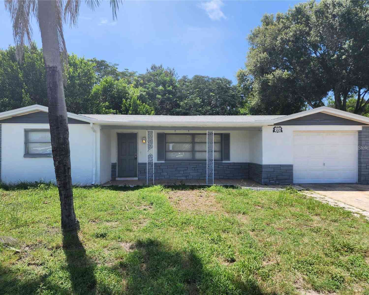 Homes For Sale - 7225 Seashore Drive<br/> PORT RICHEY, FL 34668