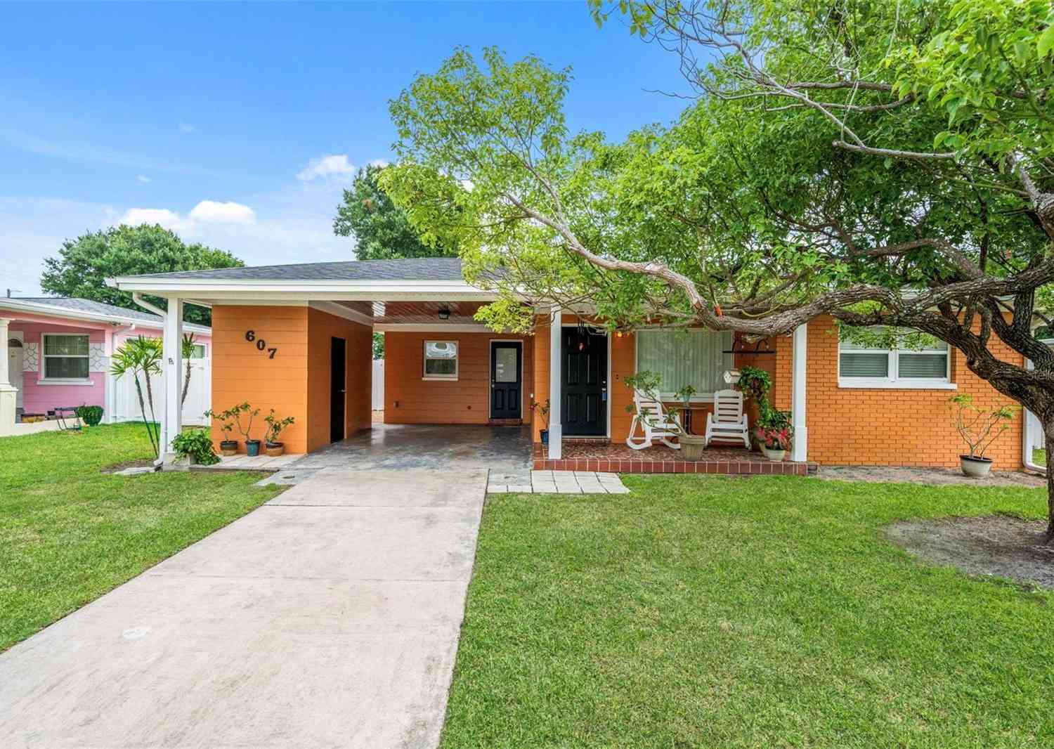 Homes For Sale - 607 N Lincoln Avenue<br/> Hillsborough County County, Tampa, FL 33609