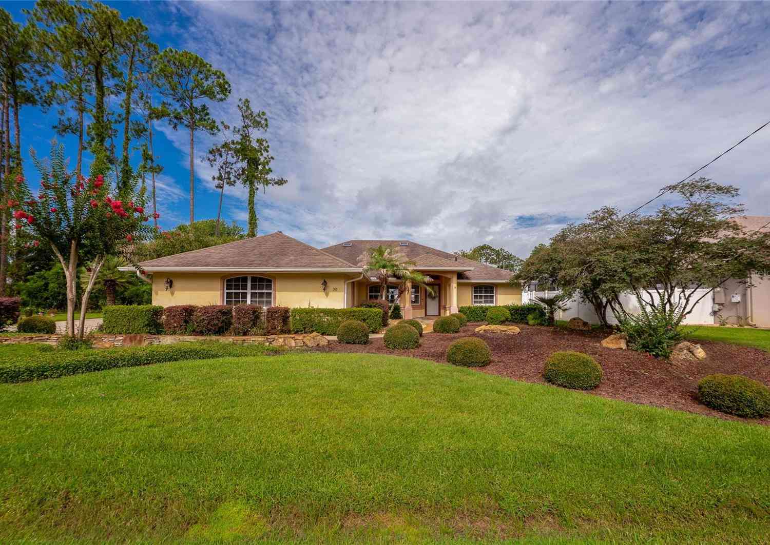 Homes For Sale - 30 Evans Drive<br/> PALM COAST, FL 32164