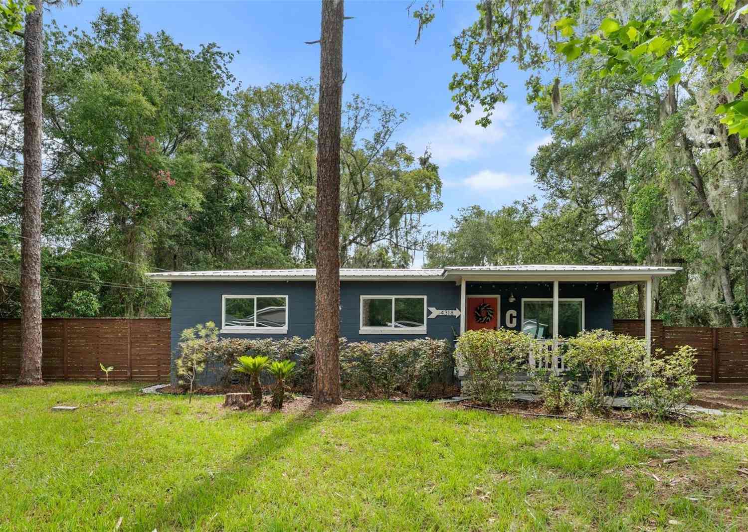 Homes For Sale - 4318 NW 12th Terrace<br/> GAINESVILLE, FL 32609