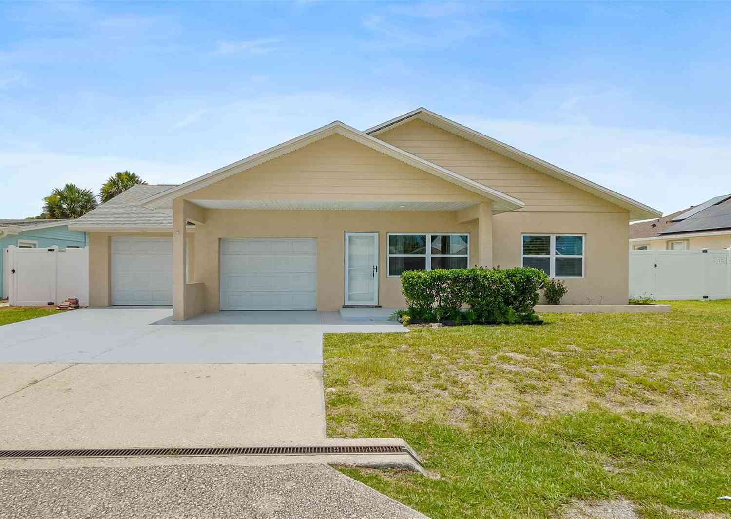 Homes For Sale - 143 Avalon Avenue<br/> FLAGLER BEACH, FL 32136