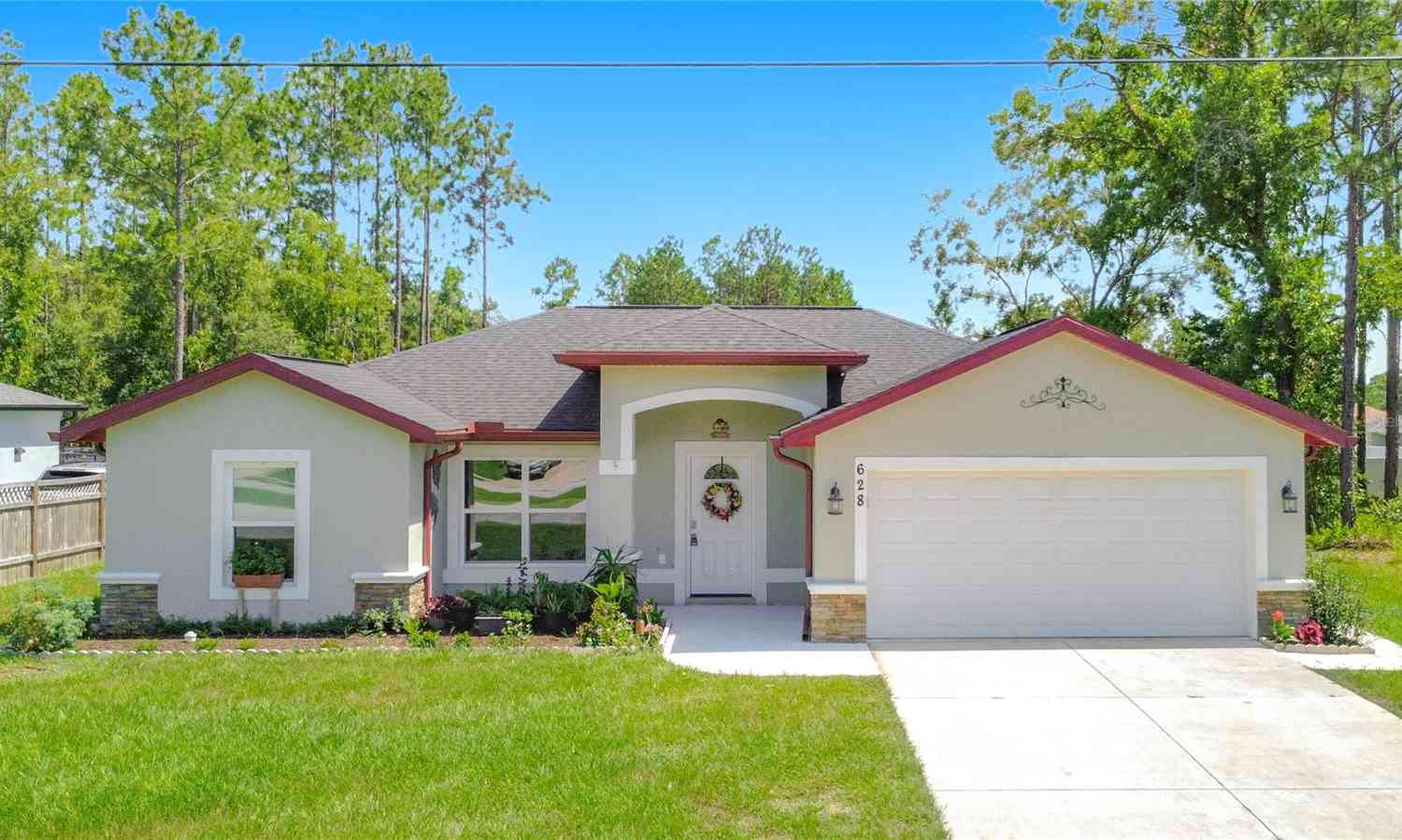 Homes For Sale - 628 Marion Oaks Trail<br/> OCALA, FL 34473