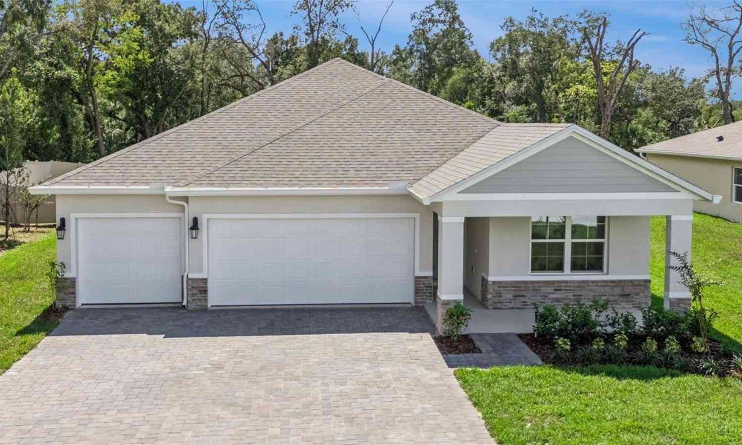 Homes For Sale - 2501 Dorset Court<br/> ORMOND BEACH, FL 32174