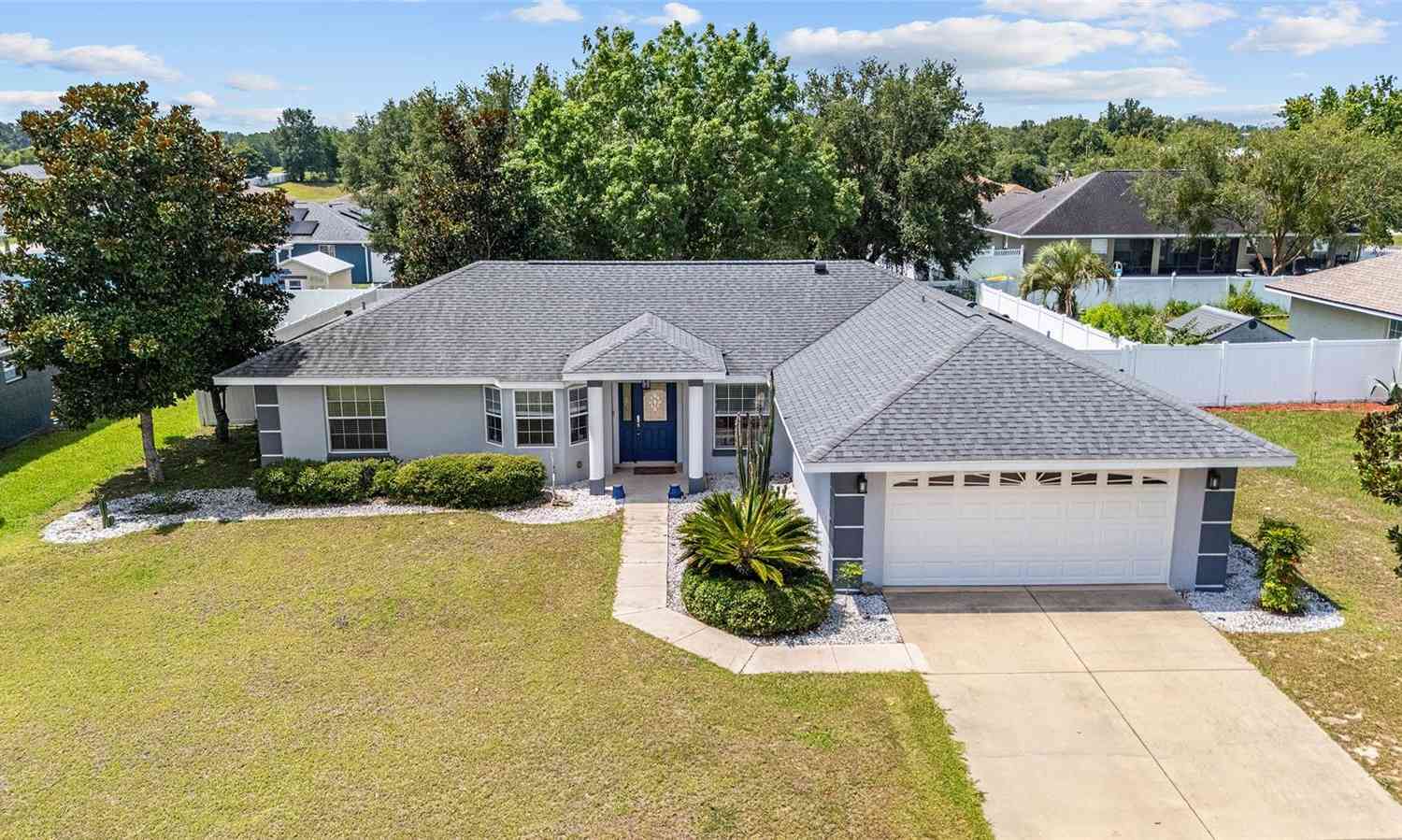 Homes For Sale - 6880 SE 103rd Place<br/> BELLEVIEW, FL 34420