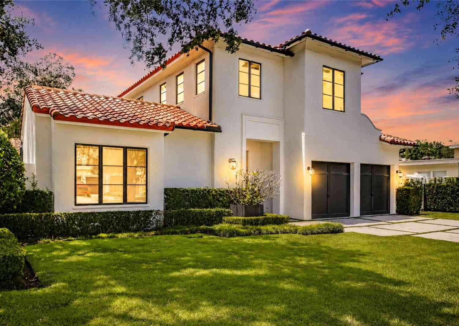 Homes For Sale - 1750 Walnut Avenue<br/> WINTER PARK, FL 32789