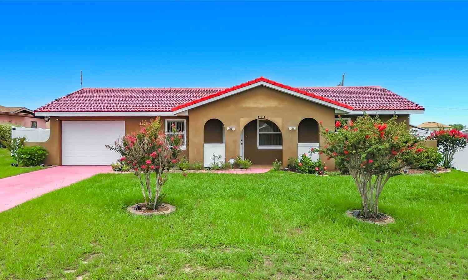 Homes For Sale - 2939 SW 144th Place Road<br/> OCALA, FL 34473