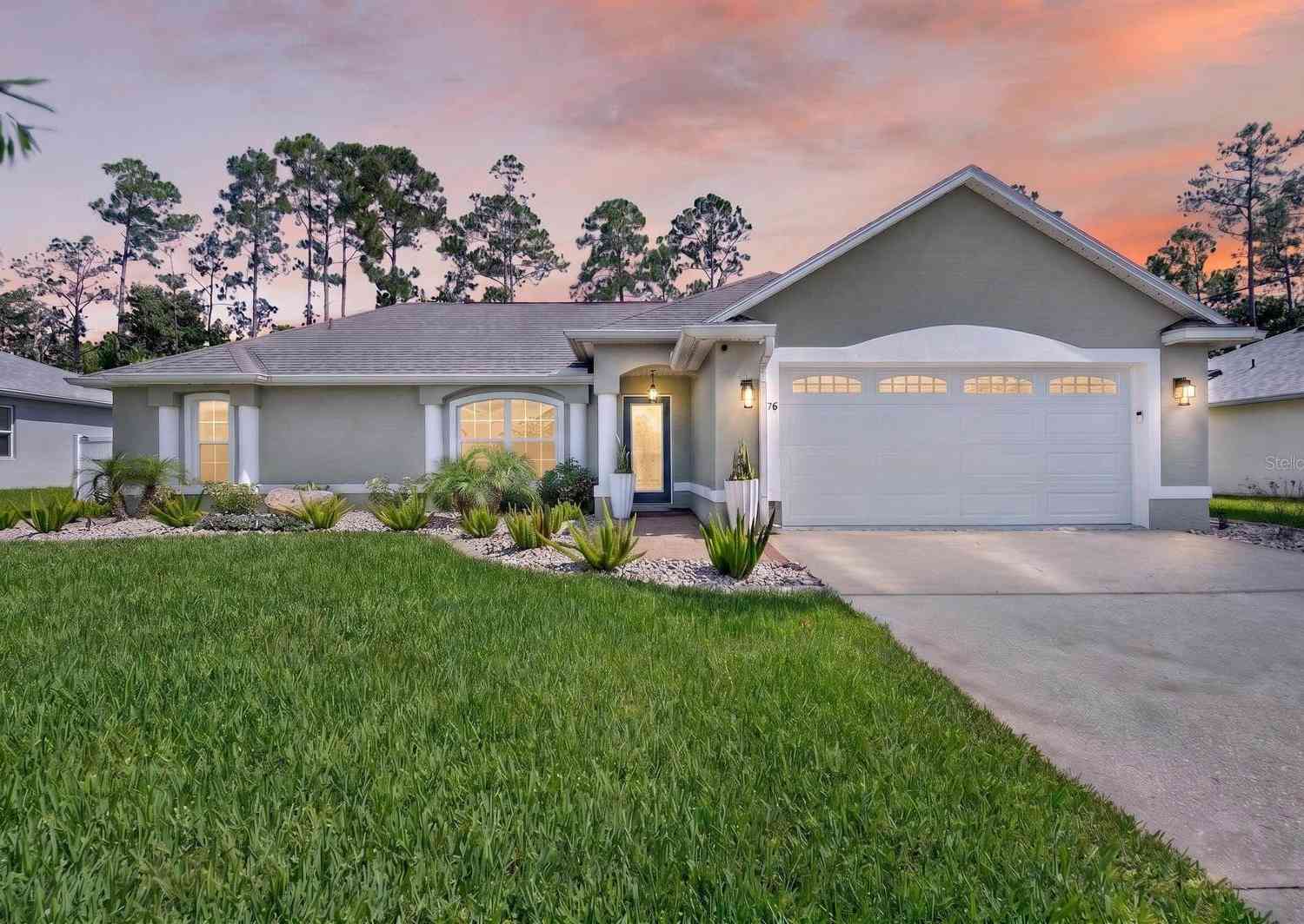 Homes For Sale - 98 Westgrill Drive<br/> PALM COAST, FL 32164