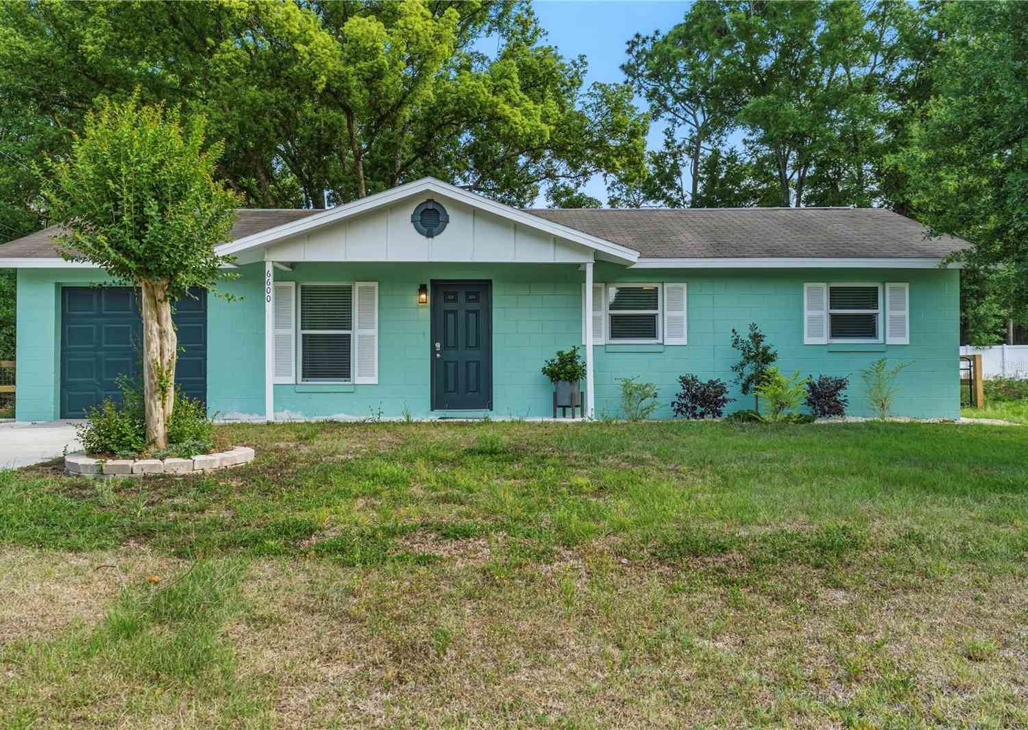 Homes For Sale - 6600 NW 62nd Place<br/> OCALA, FL 34482